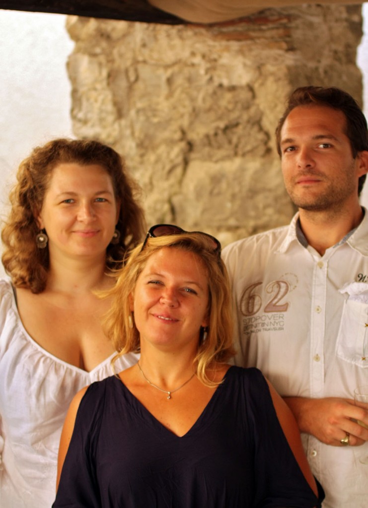 Laure, Clotilde, et Jacques-André