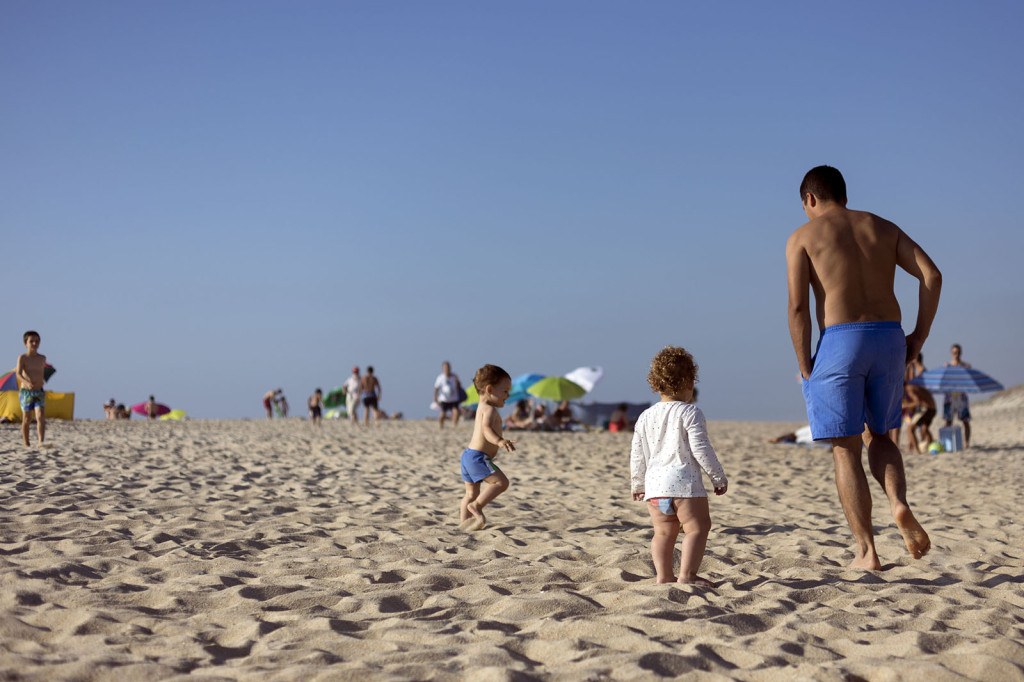 Allez, on va faire un tour dans le sable!