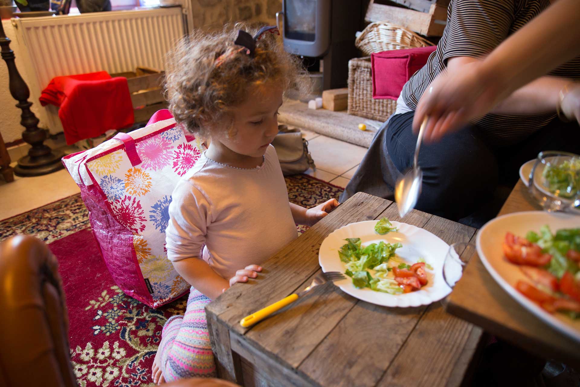 Quel enthousiasme pour manger sa salade...