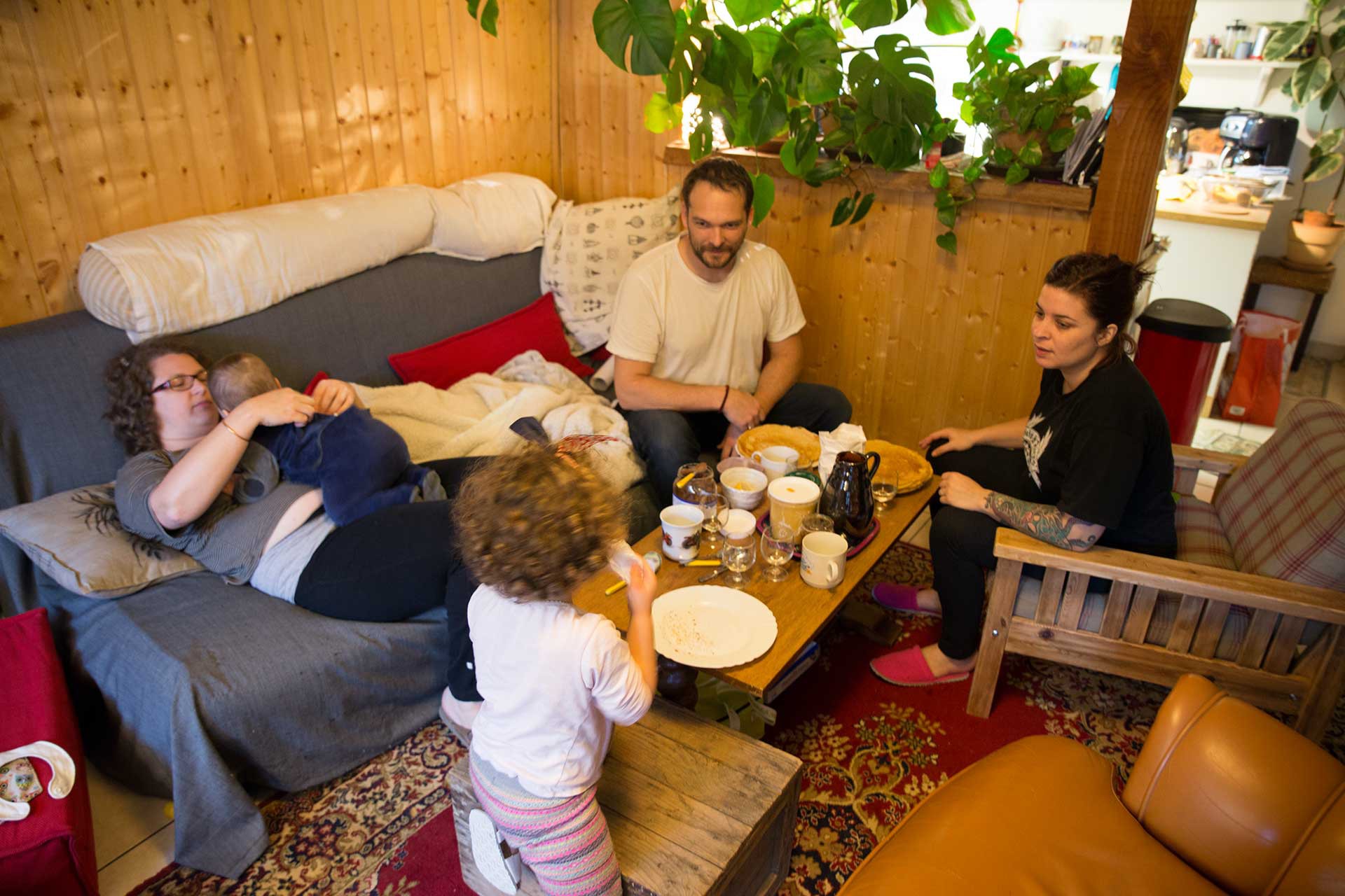 Autour de la table