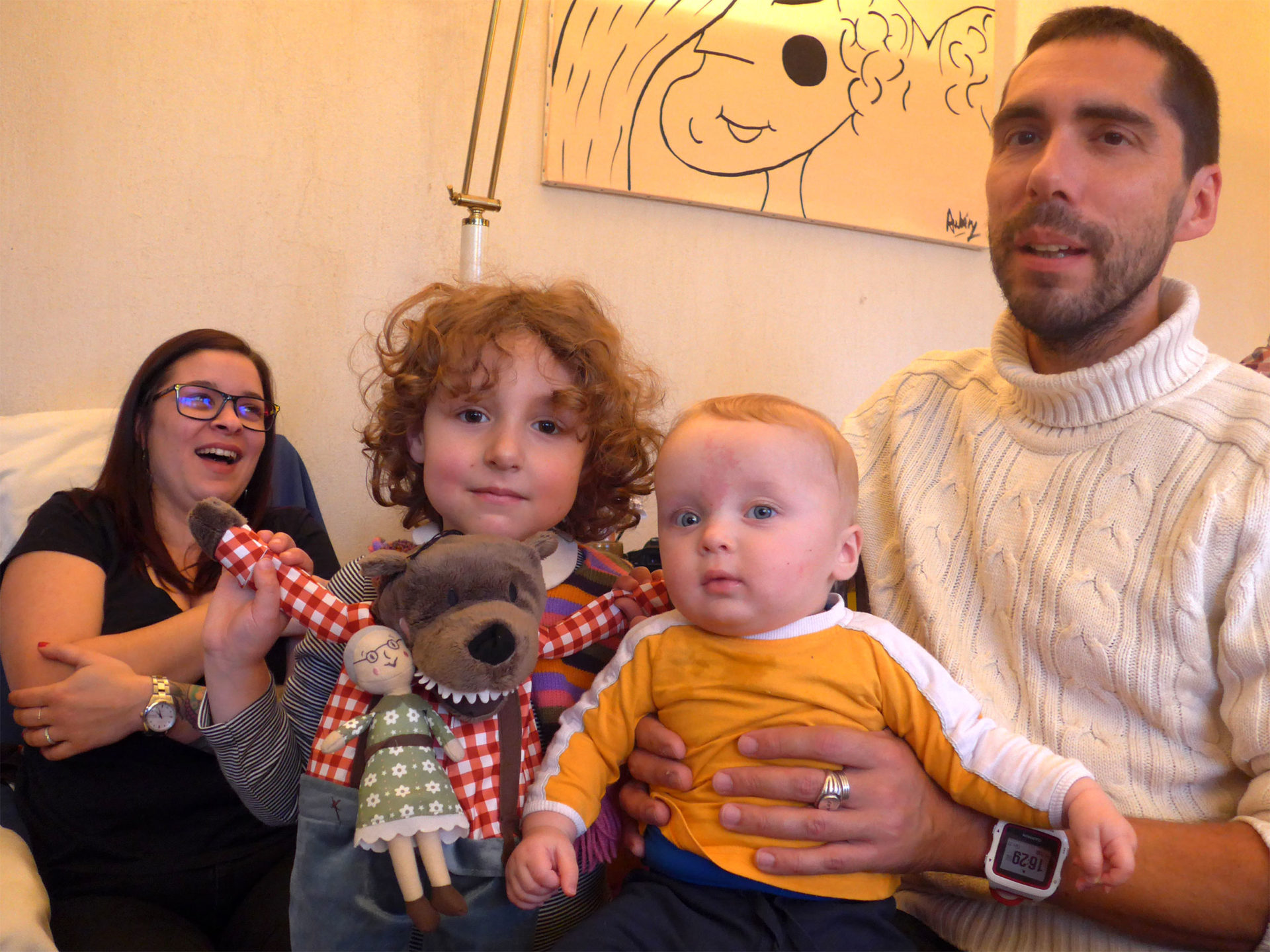 Agathe, Andrea avec le loup et "sa" mère-grand, Arthur, José